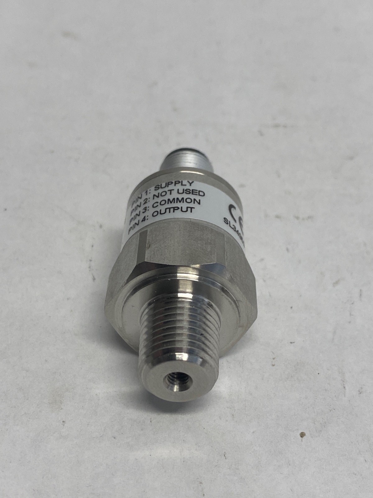 New OMEGA Pressure Sensor Transducer Gauge M12 4-Pin F Connection PX159-060G5V