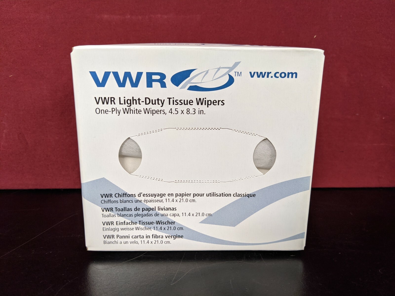 VWR 82003-820 Light-Duty Tissue Wipes / (1) Box with QTY 280 Wipes