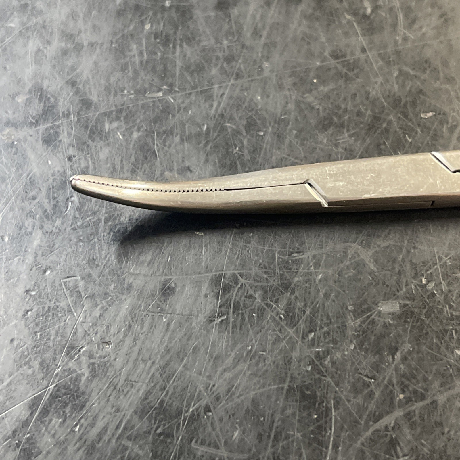 Benco 1036-862 Curved Hemostats Scissor