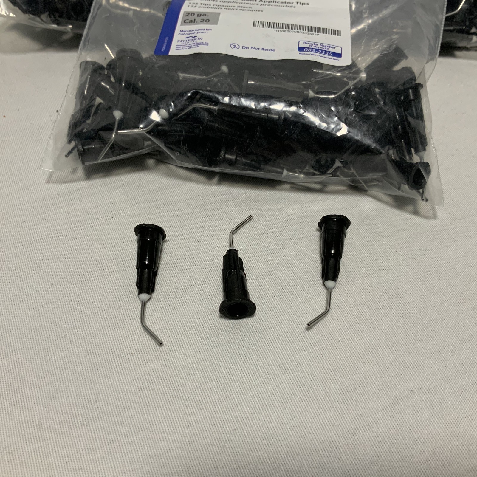 Patterson Dental Pre-bent Applicator tips Bundle black 625 count 5 bags of 125