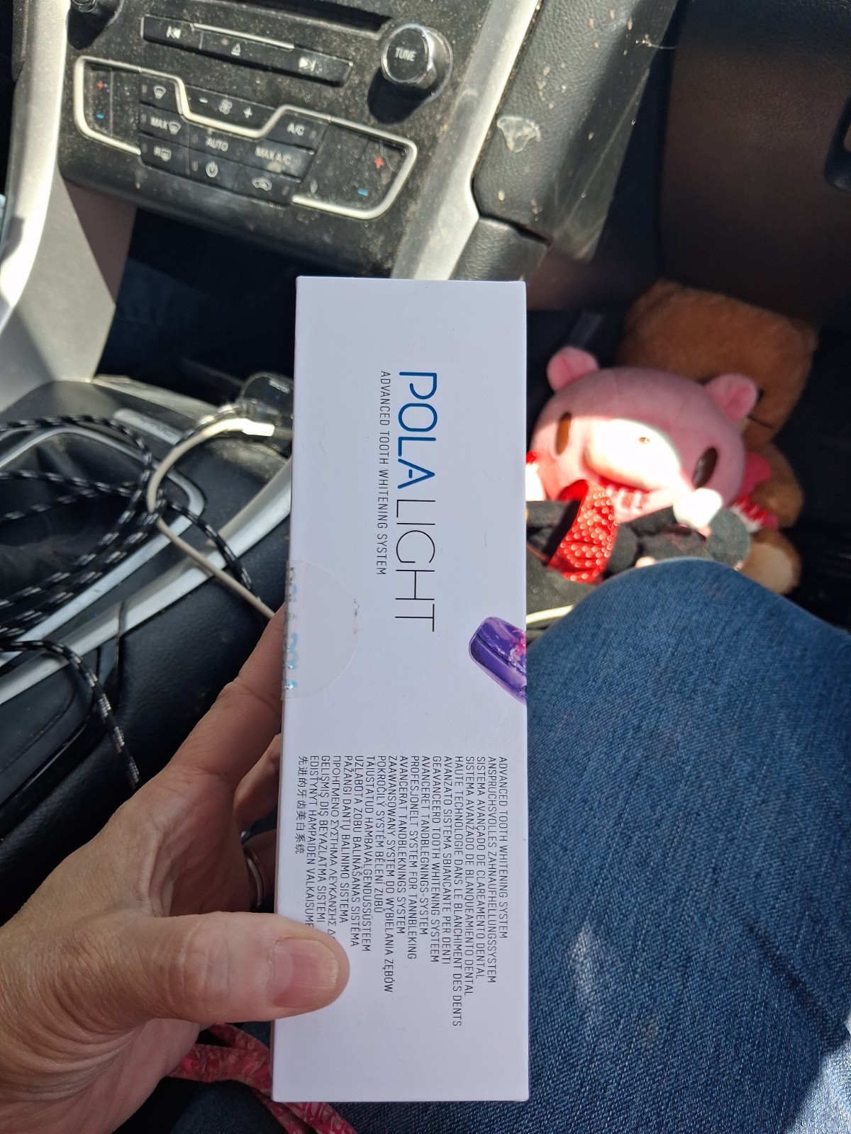 The SDI Pola Light CP 22% advanced, take-home tooth whitening system
