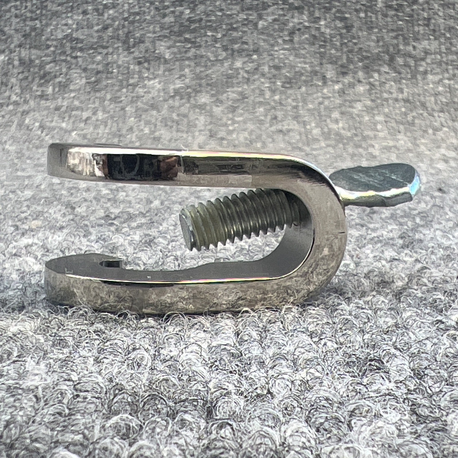 Lot of 6 – CHEMGLASS 1/2” Diameter Hook Connector CG-9262-01 (1/pk)