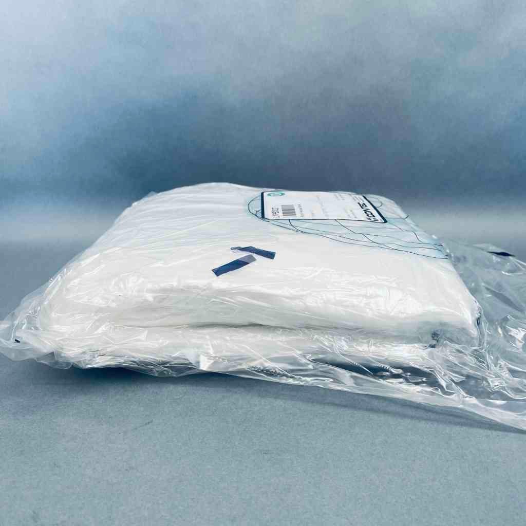 Contec Sterile Polynit Heatseal Cleanroom Wipe 9 x 9 in. Total of 750 Wipes
