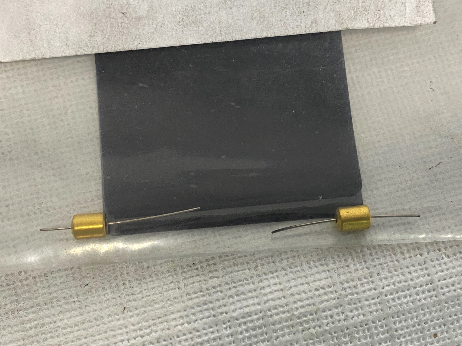 VARIAN AGILENT 0.4mm Graphite Ferrule w/ Pin & Capillary Brass Jacket 392538401