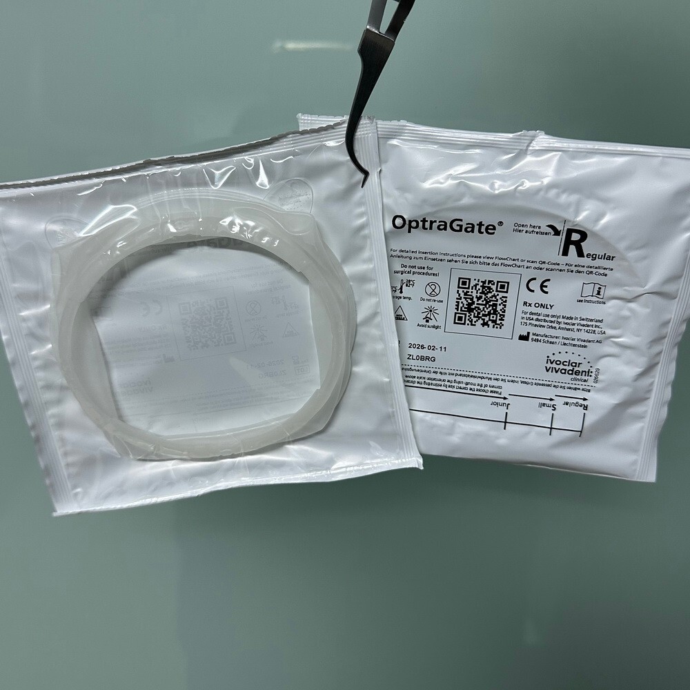 Ivoclar OptraGate Assortment Non Latex Optragate Lip Cheek Retractor 3 Types