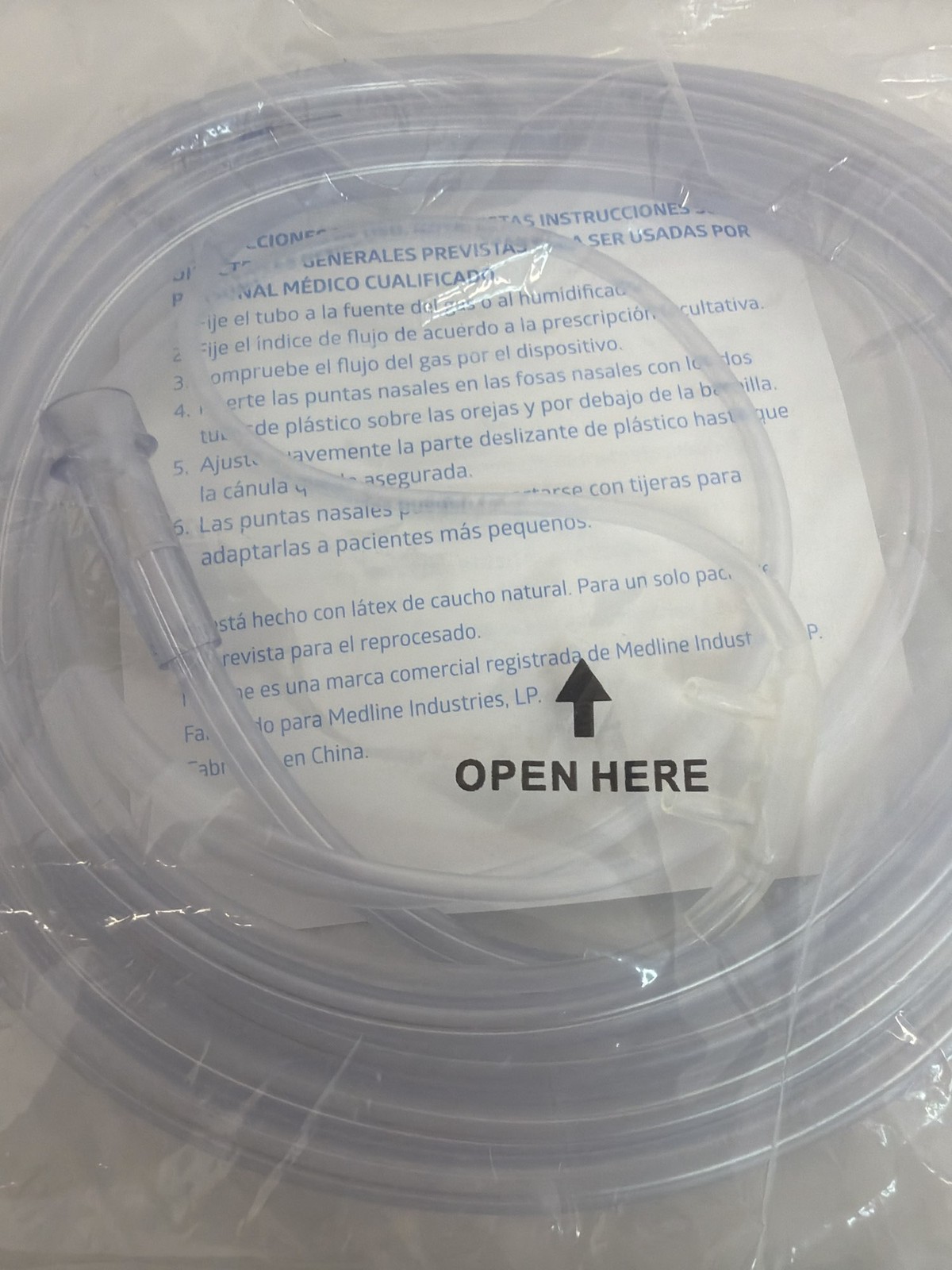Medline HCS4518 Pediatric Soft-Touch Nasal Cannula 7ft Tubing
