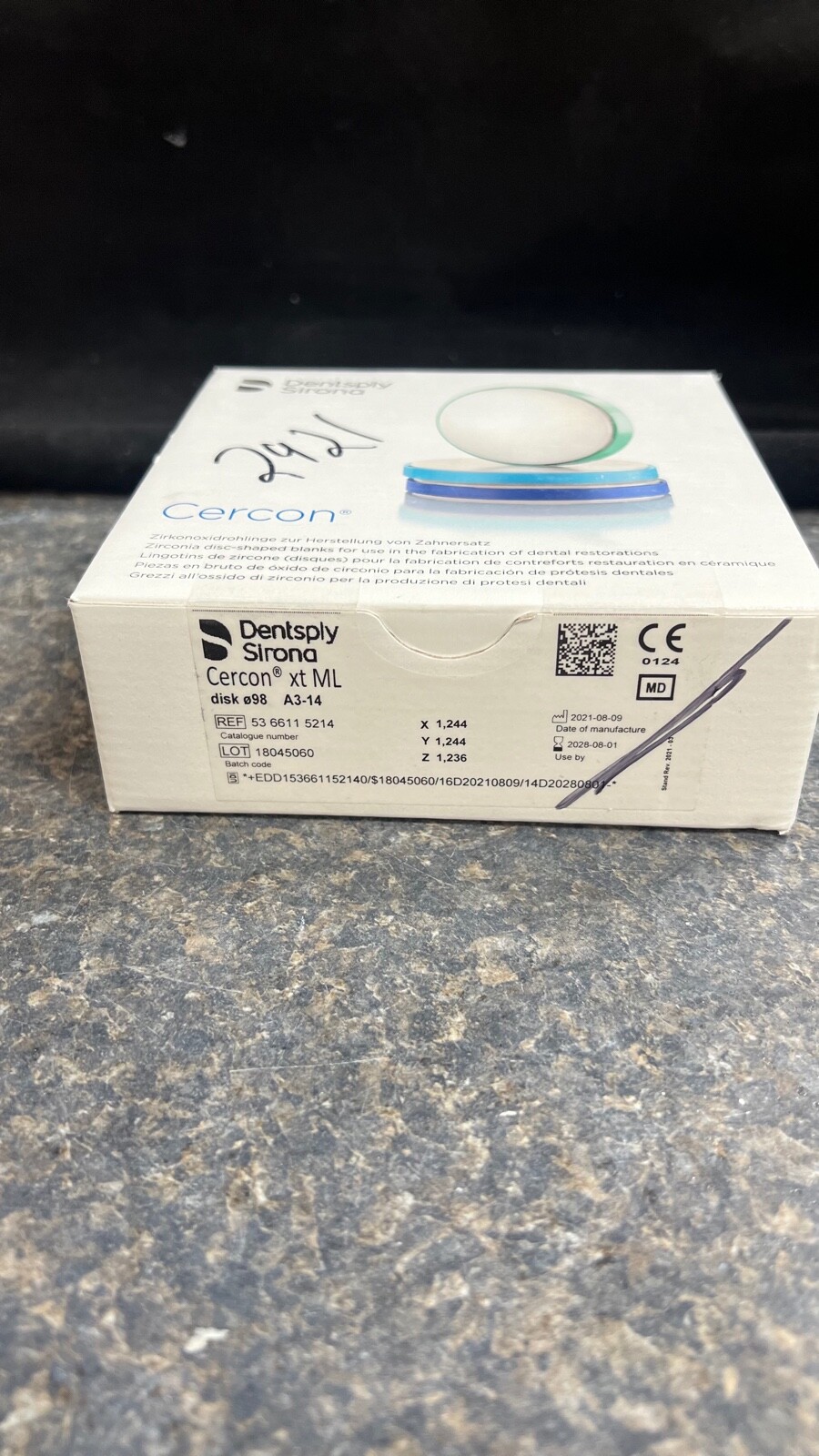 Used Cercon XTML Zirconia Various shades and sizes