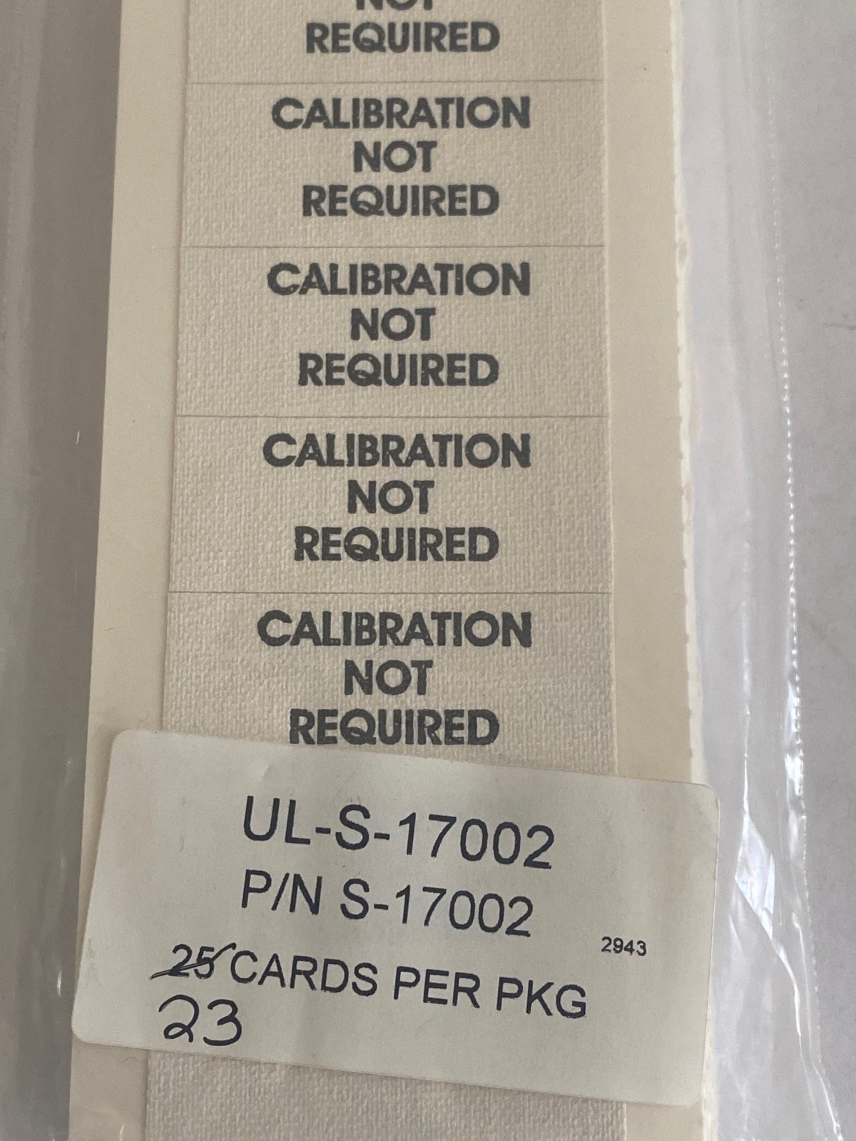 ULINE Inspection Label “CALIBRATION NOT REQUIRED” Vinyl Cloth 1-1/2”x5/8” S17002