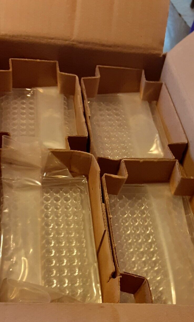 FISHER SCIENTIFIC 350ul/96 well flat bottom plates(8 sleeves of 10)(80)12565501