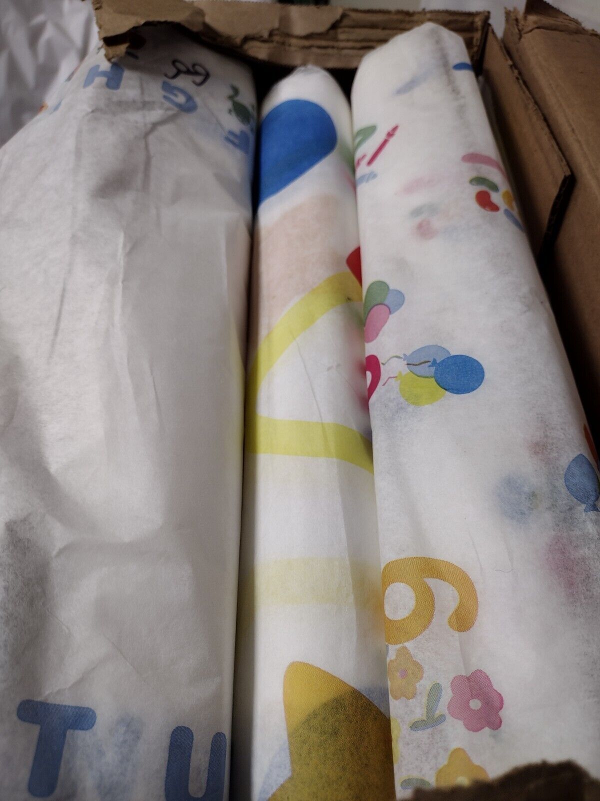 Tidi/ 982118/ Pediatric/ Crepe Paper/ 18″W x 128’L / 12 Rolls