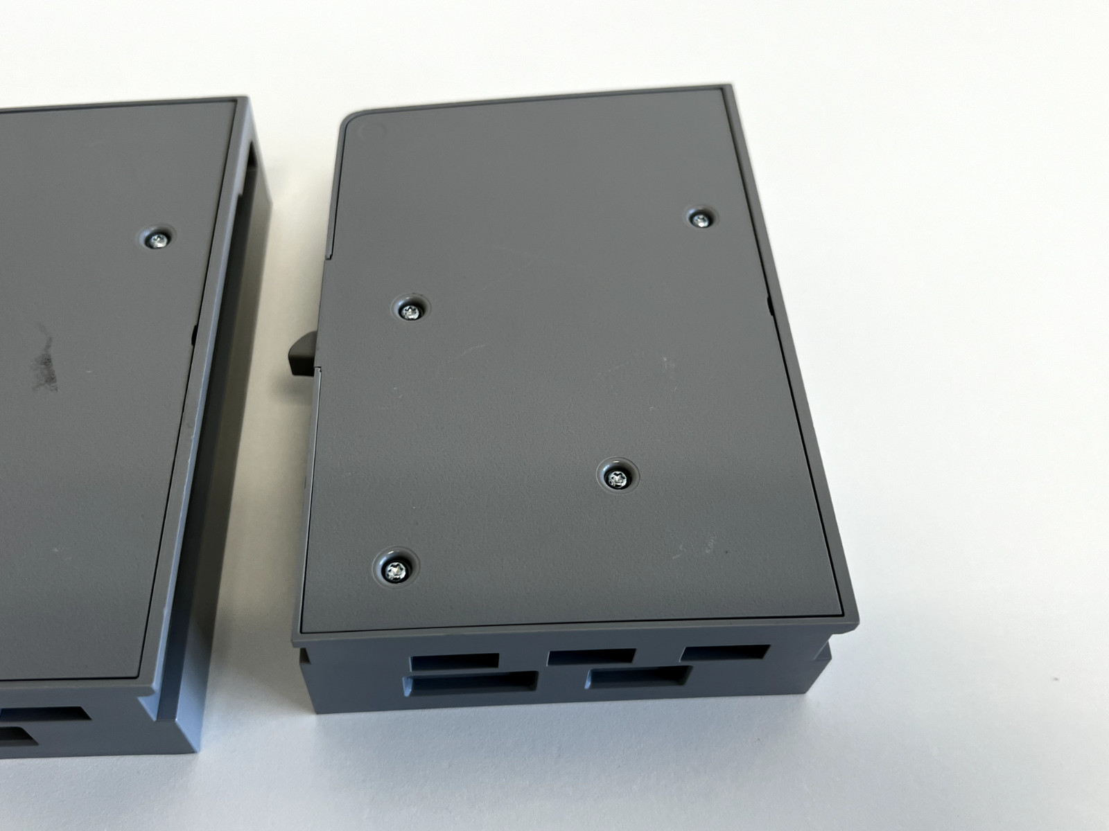 XX3: Lot of 2 Edwards HEMLTECHM10 Expansion Module