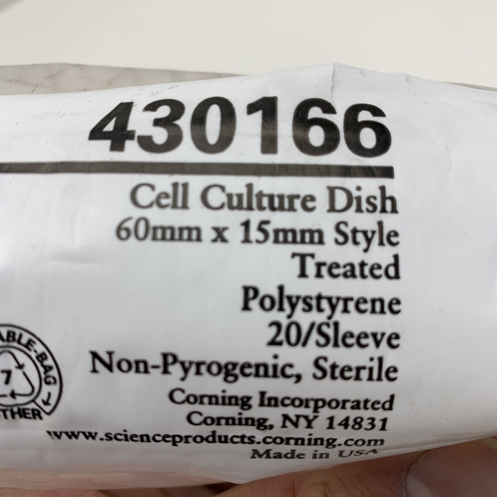 (40) Corning 430166 Treated Polystyrene Cell Culture Petri Dish 60mm x 15mm