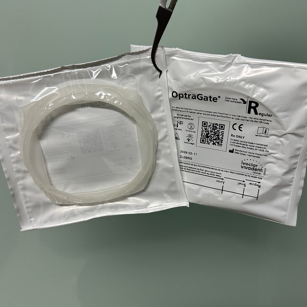 Ivoclar OptraGate Assortment Non Latex Optragate Lip Cheek Retractor 3 Types