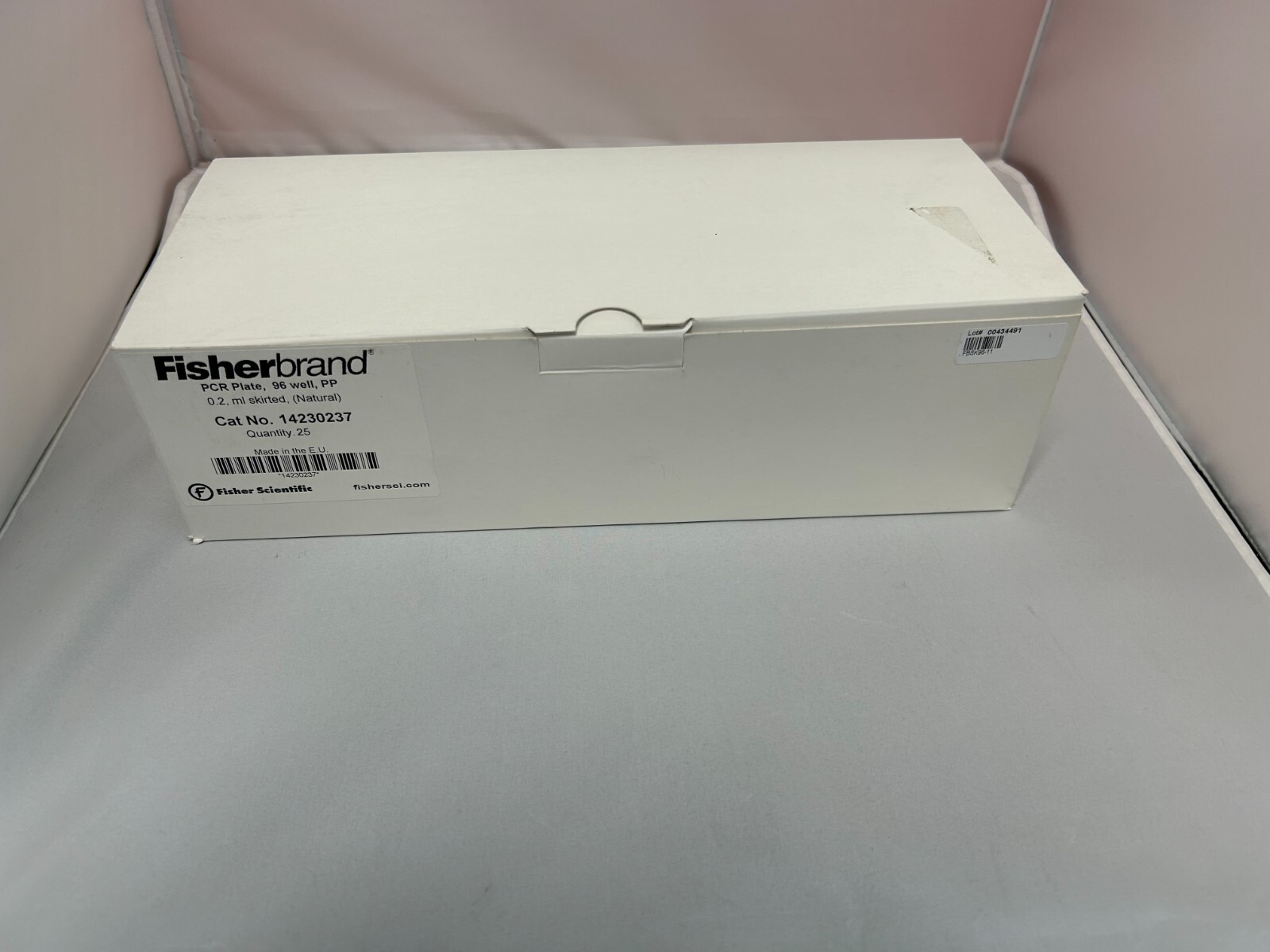 Fisherbrand 96-Well Low-Profile, Skirted PCR Plates, Natural