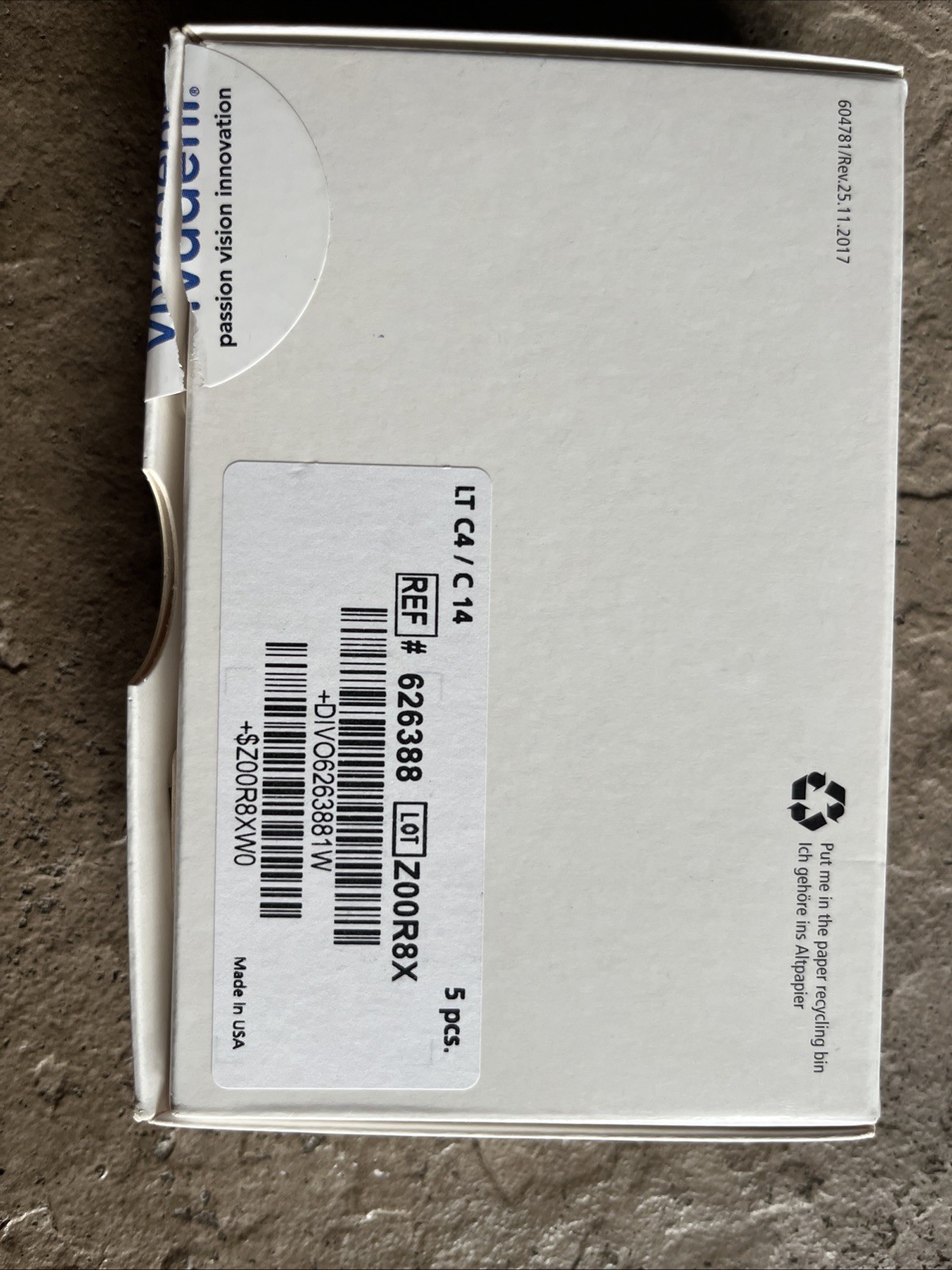 IPS e.max CAD CEREC Implant Blocks – LT C4/C14 – Ivoclar – 2 pk – New open box