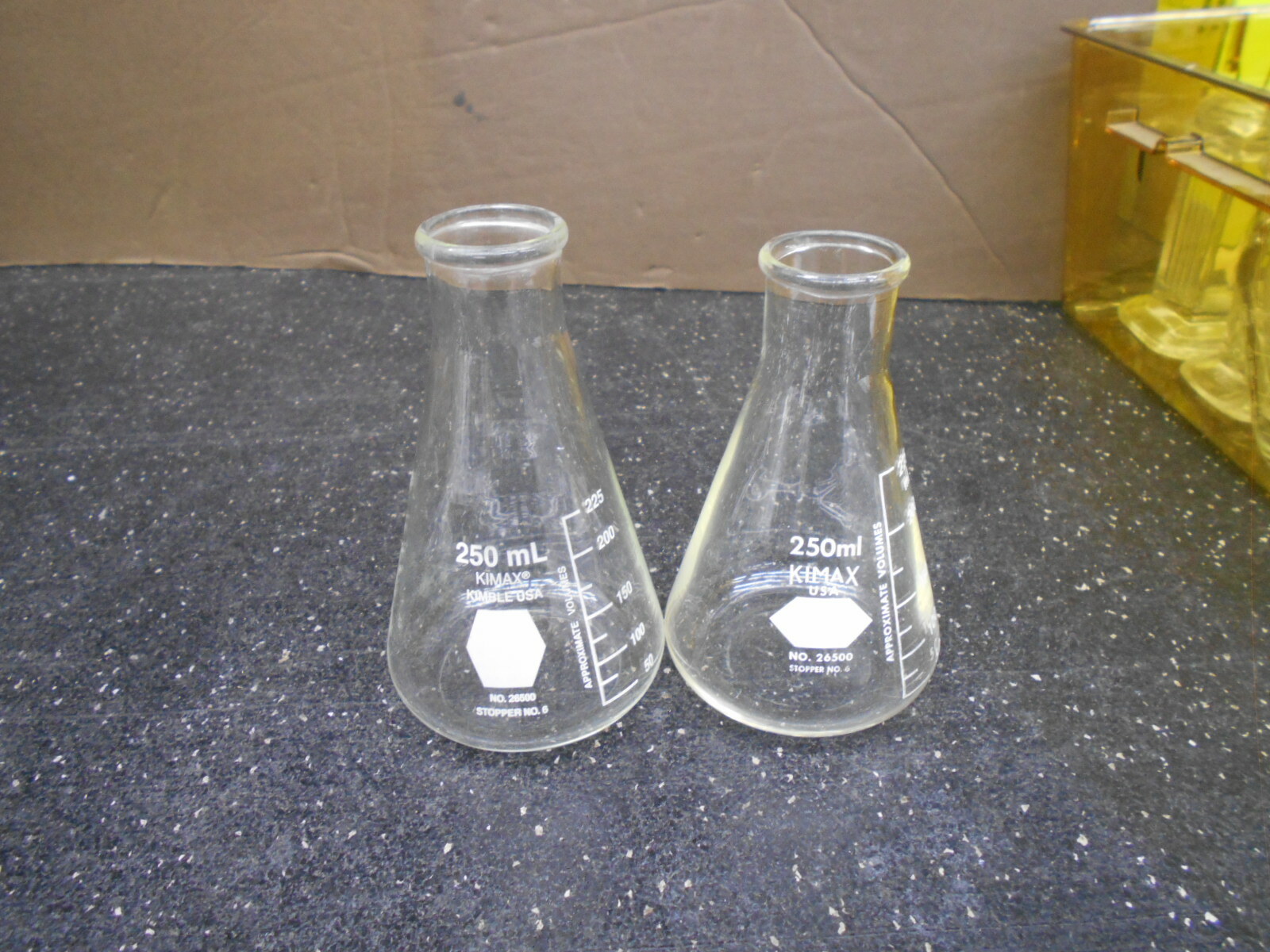 LOT OF 2 KIMBLE KIMAX 26500 250mL ERLENMEYER GLASS FLASK