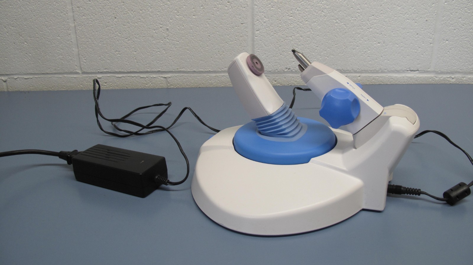 Kerr Hawe Periostar 3000 Instrument Grinder Curette Sharpener