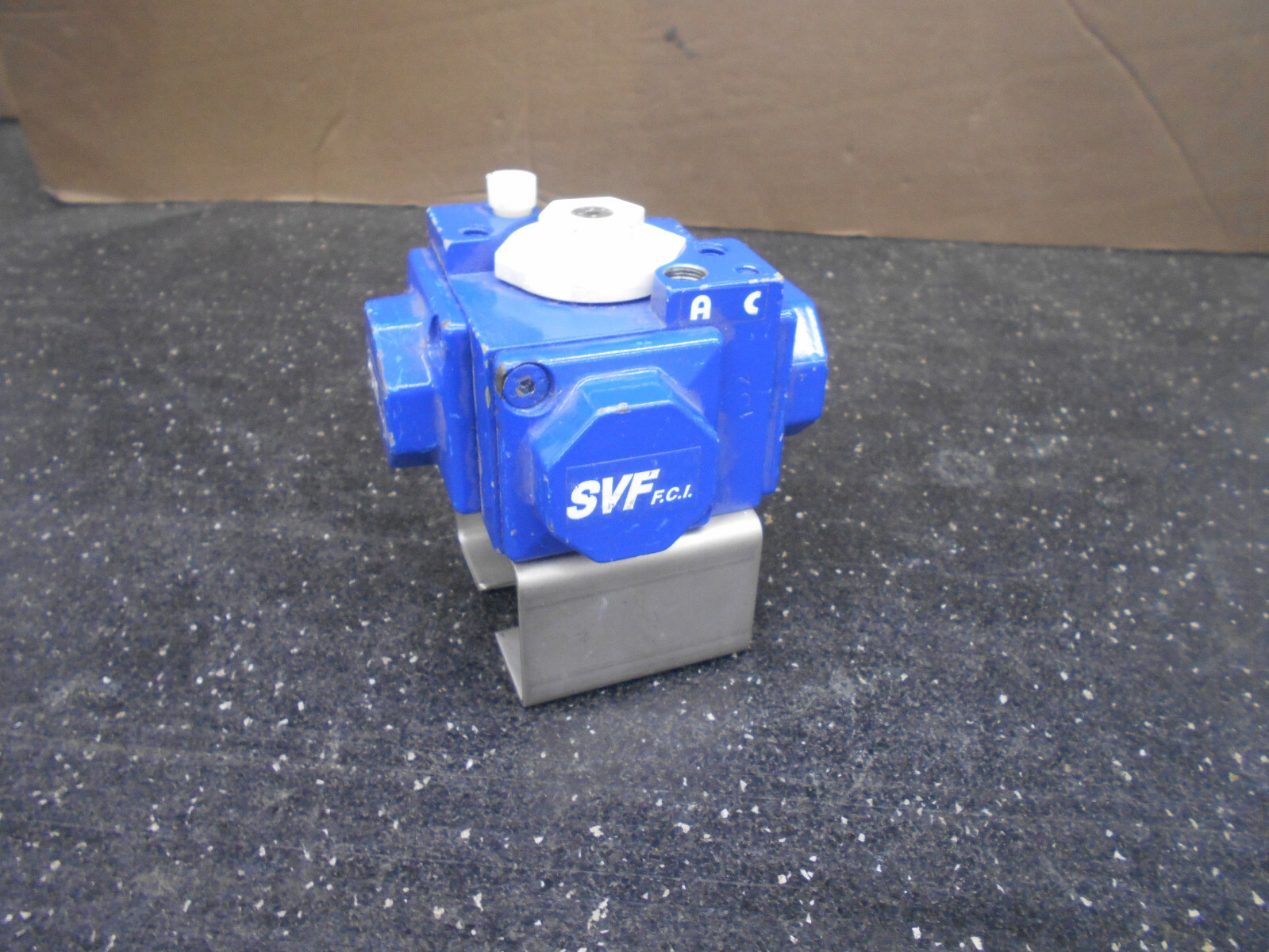 SVF F.C.I. HS-15-1B PNEUMATIC VALVE ACTUATOR