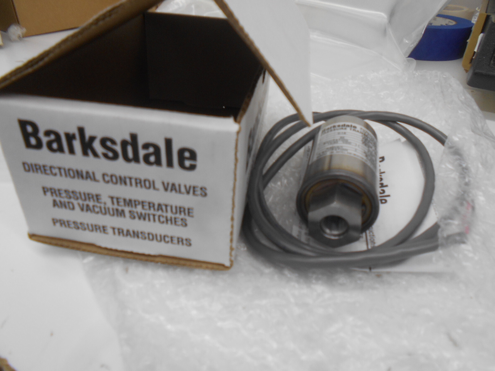 Barksdale 425H3-01-A-P1 0-15PSI 12-30 VDC 4/20mA Pressure Transducer