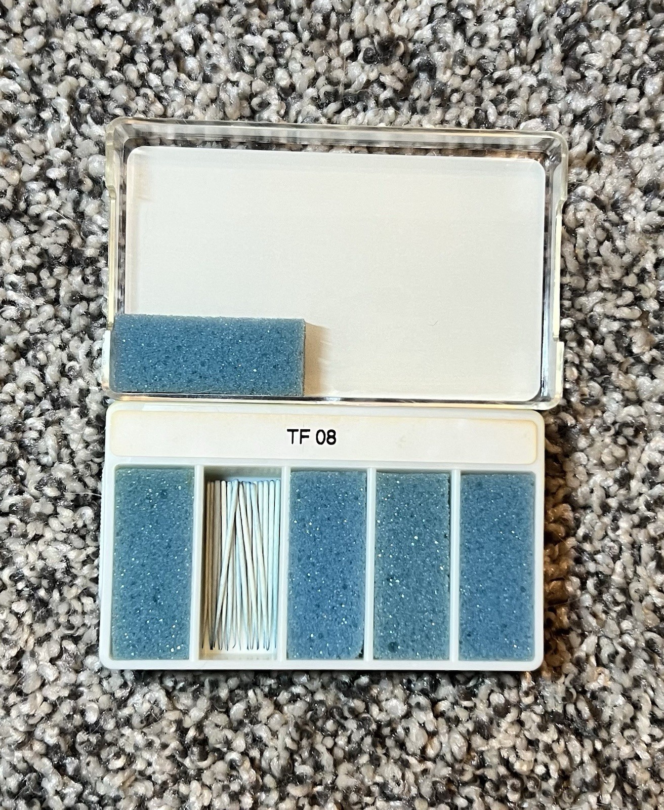 SybronEndo TF 100 Machine-Rolled Paper Points Taper 0.08 – EIGHT PACKS