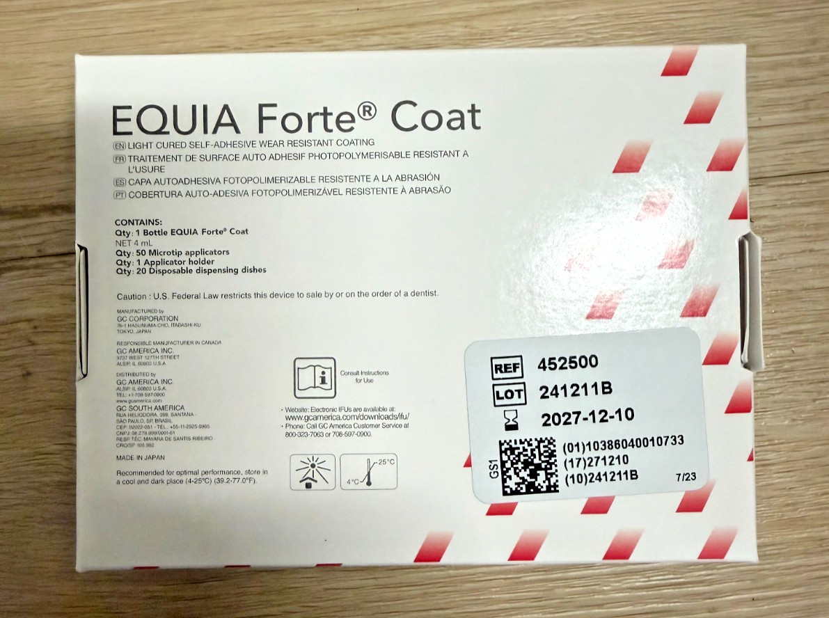 GC America EQUIA FOTE Coat Kit- 4mL Bottle of Coat, 50 microtip applicators.