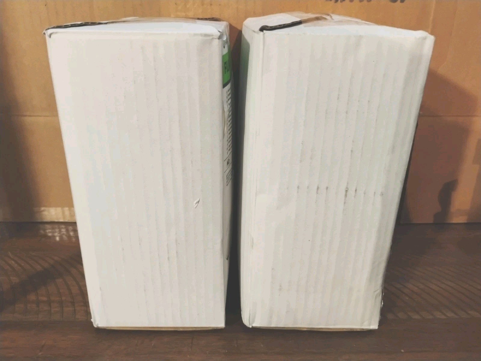 Halyard Disposable Film Protective Procedure Gown One Size Fits Most Lot of 30