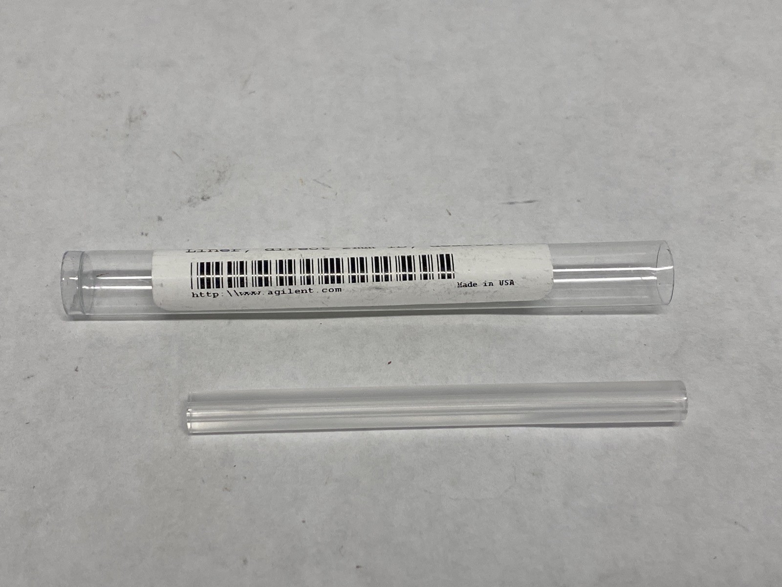 New AGILENT GC Splitless Straight Inlet Liner Deactivated Quartz 250uL 5181-8818