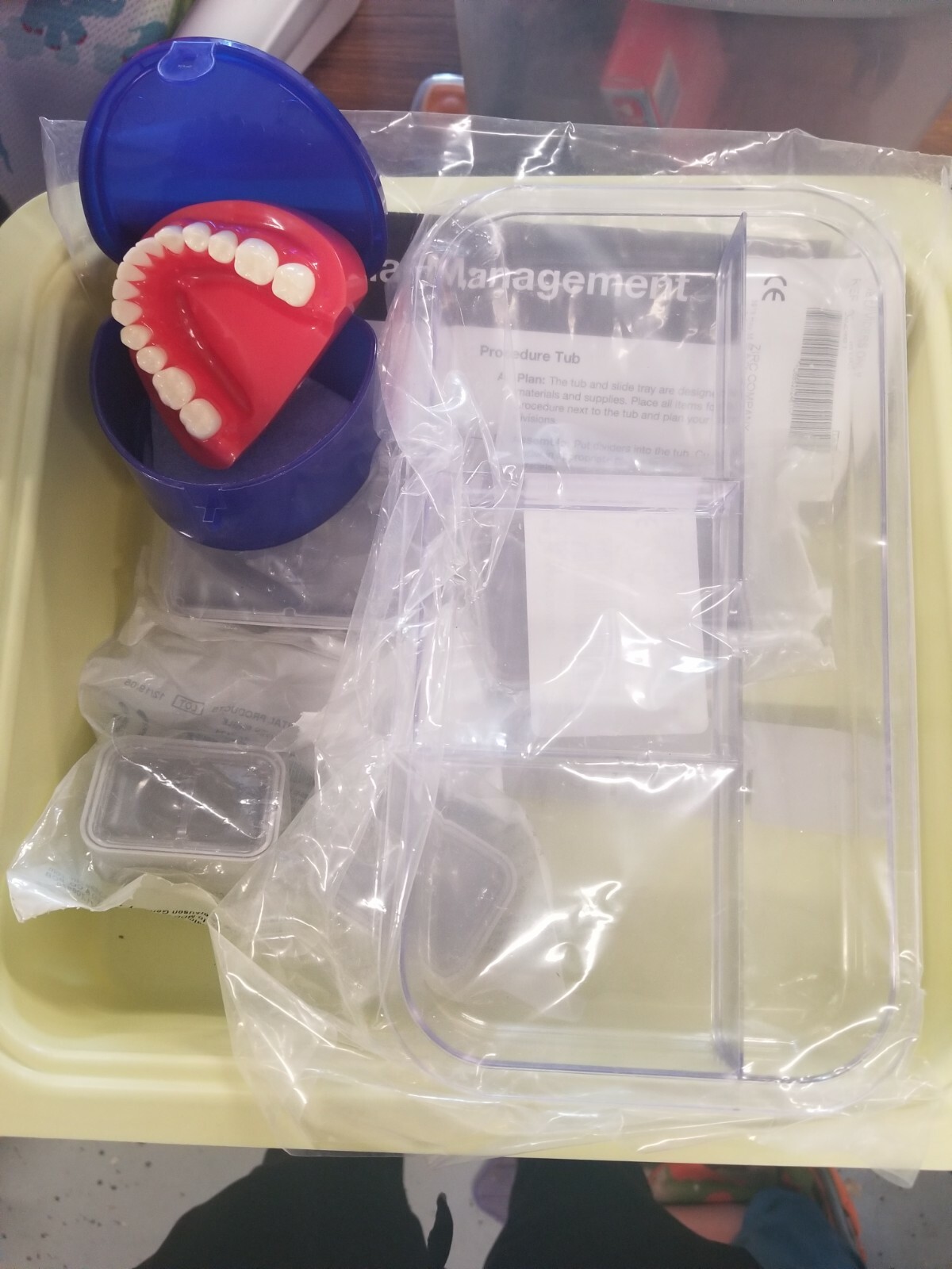 ZIRC~2PC DENTAL PROCEDURE TUB and extras