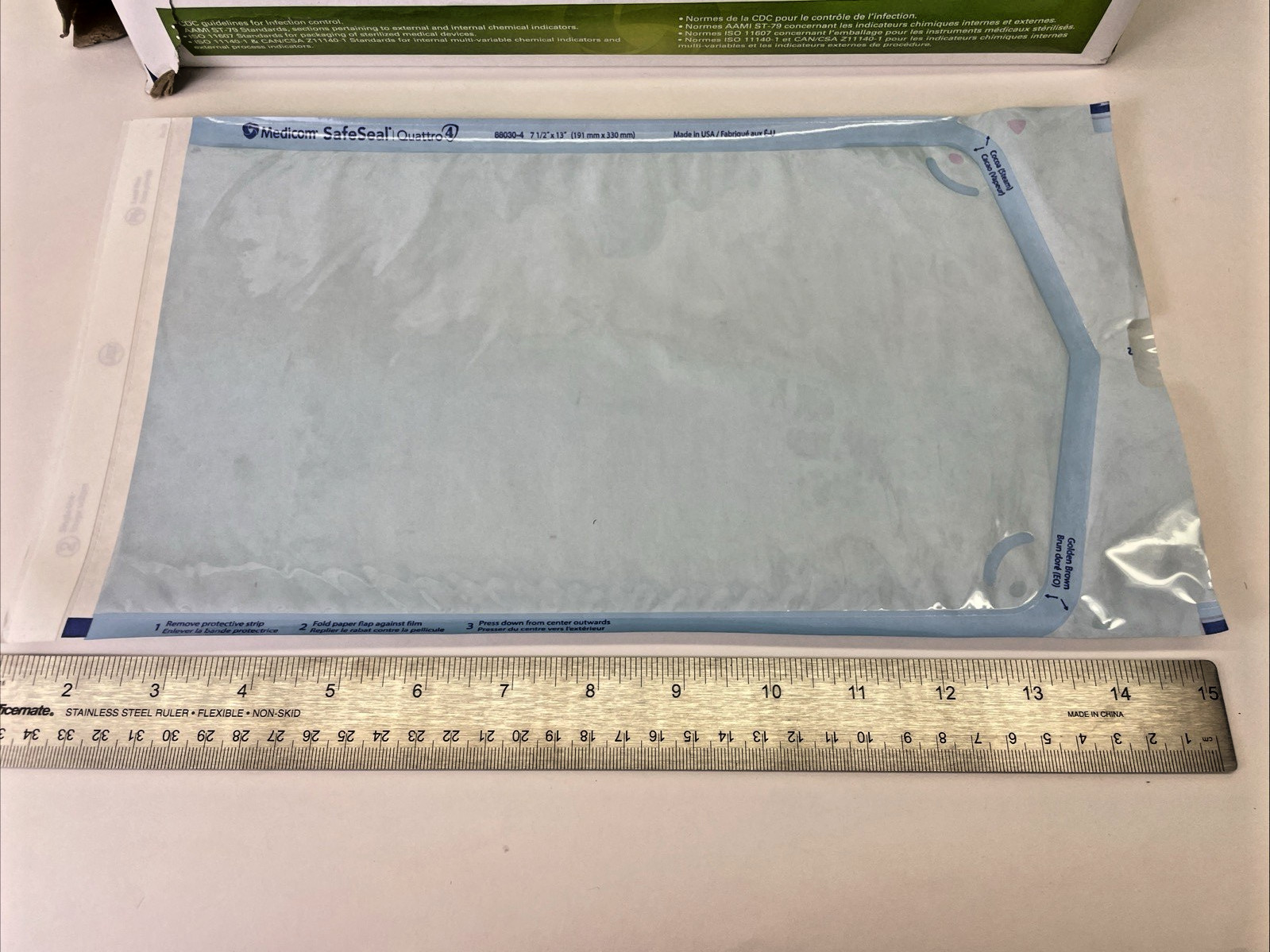 Medicom Safe-Seal Quattro 4 Sterilization Pouches 7.5″ x 13″ 200/Bx 88030-4