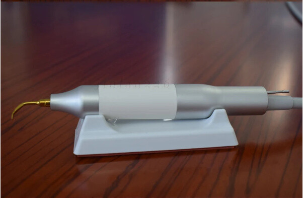 Dental Piezo Surgery Bone Cutter Ultrasonic LED Piezo Bone Surgery Machine