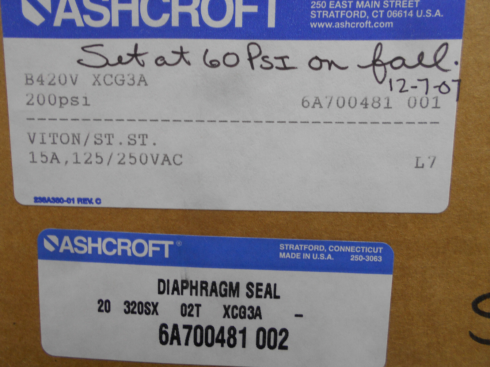 ASHCROFT B420VXCG3A 200PSI 250VAC 2 1/2″ TRI CLAMP DIAPHRAGM SEAL