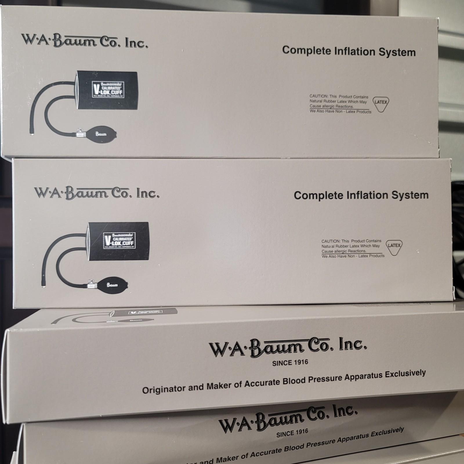 W.A. Baum 1825 Adult LARGE ARM Reusable Blood Pressure Cuff & Bulb 1 Each V-LOK