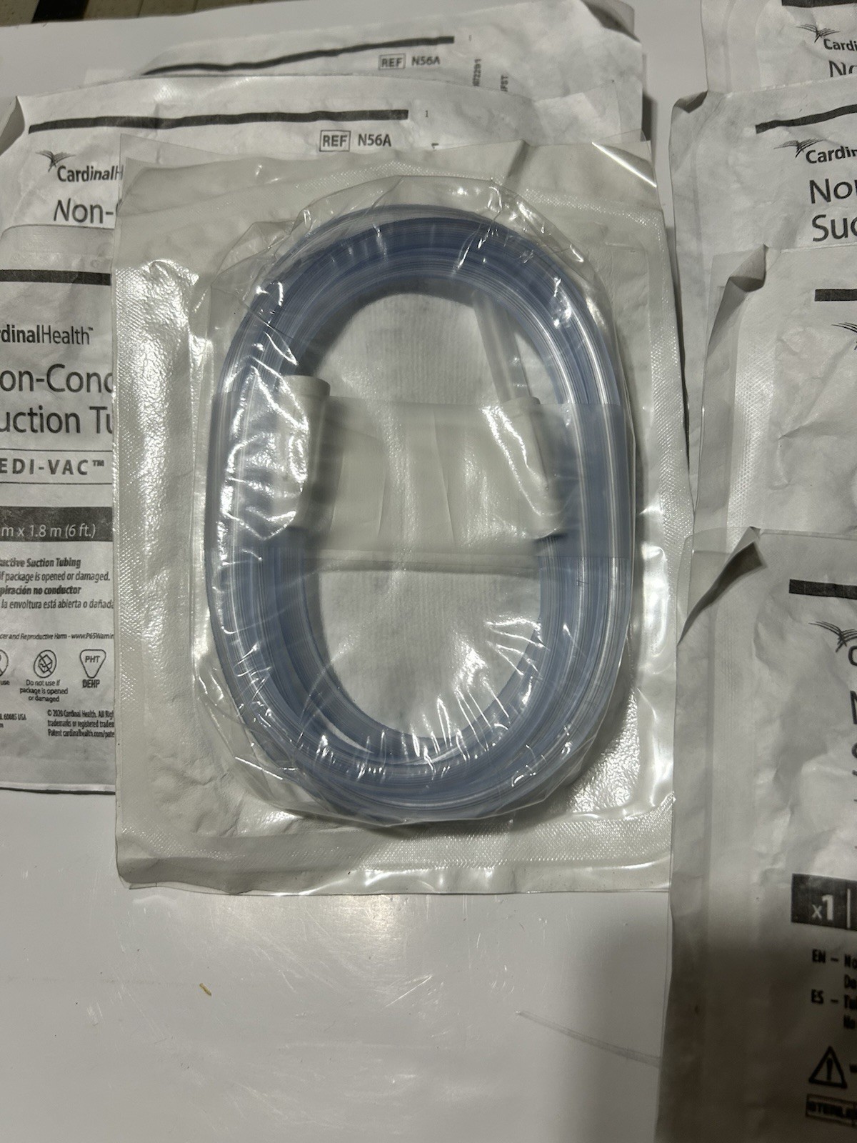 Lot 8 CARDINAL HEALTH N56A MEDI-VAC NON-CONDUCTIVE SUCTION TUBING 5 MM X 1.8 M
