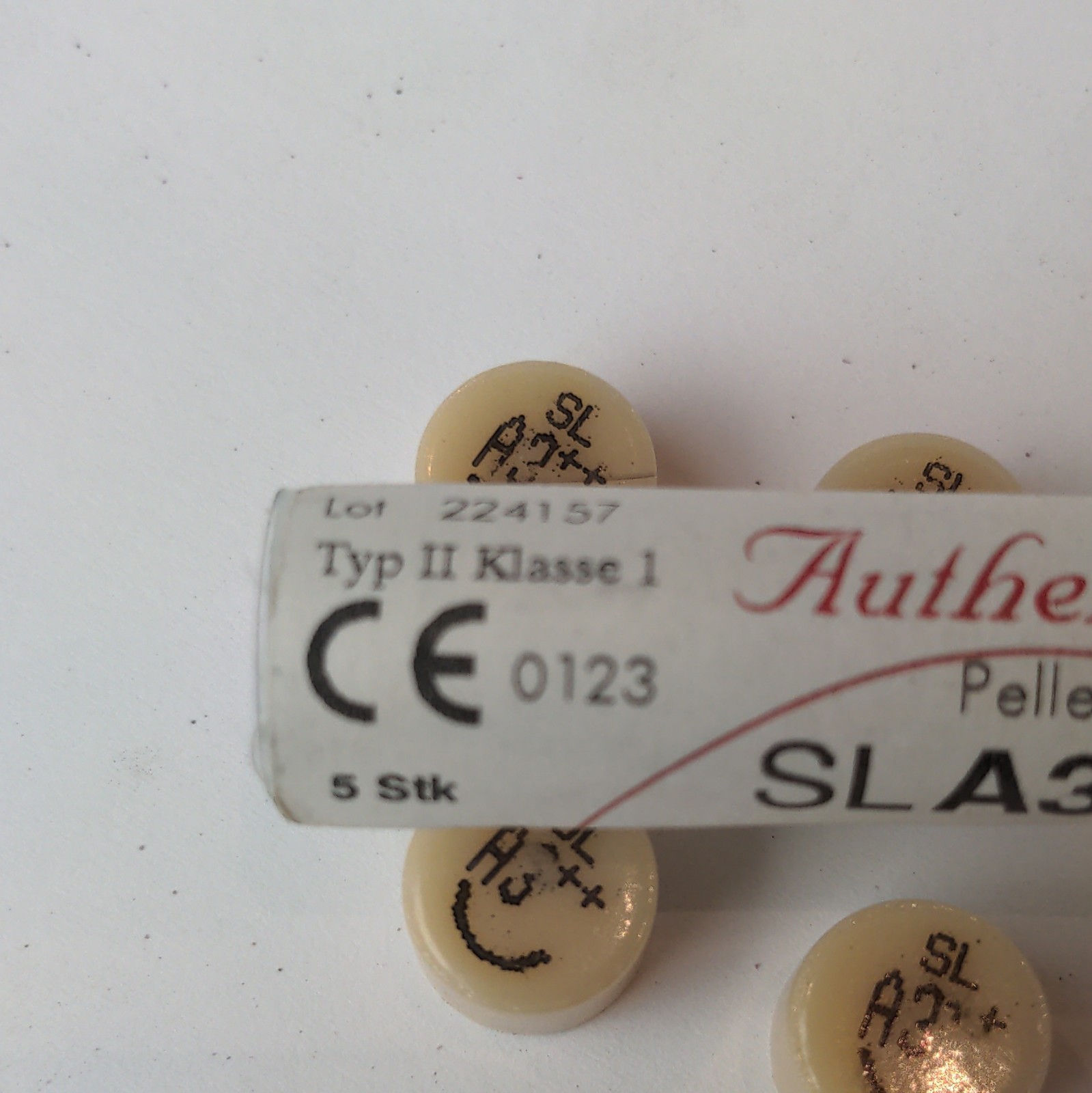 Ceramay SLA3++ Authentic Ceramic Ingots/Pellets for Dental Laboratory 5 Pieces