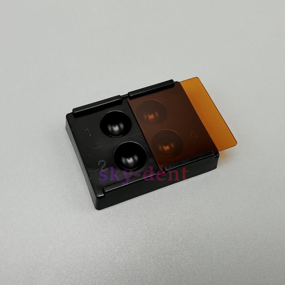 4/8 Holes Dental Veneer Storage Box Teeth Patch Shading Light Case Retainer Mola