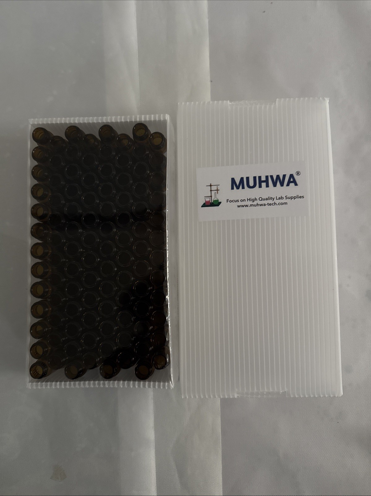 MUHWA 4ml Amber HPLC Vials Black Screw Cap With Hole 2X 100 PCs-Brand New-US