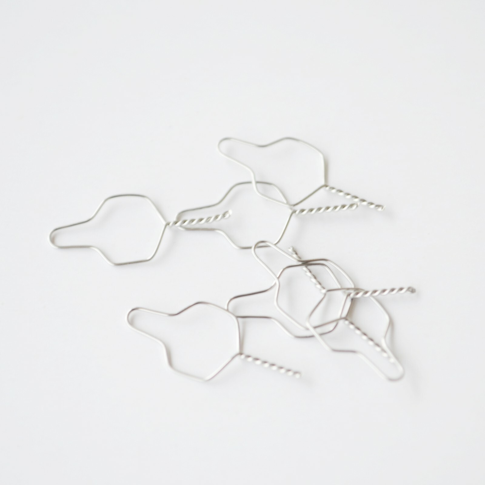 J&J Ortho™ Orthodontic Preformed Ligature Wire Tie Shorty (500/box)