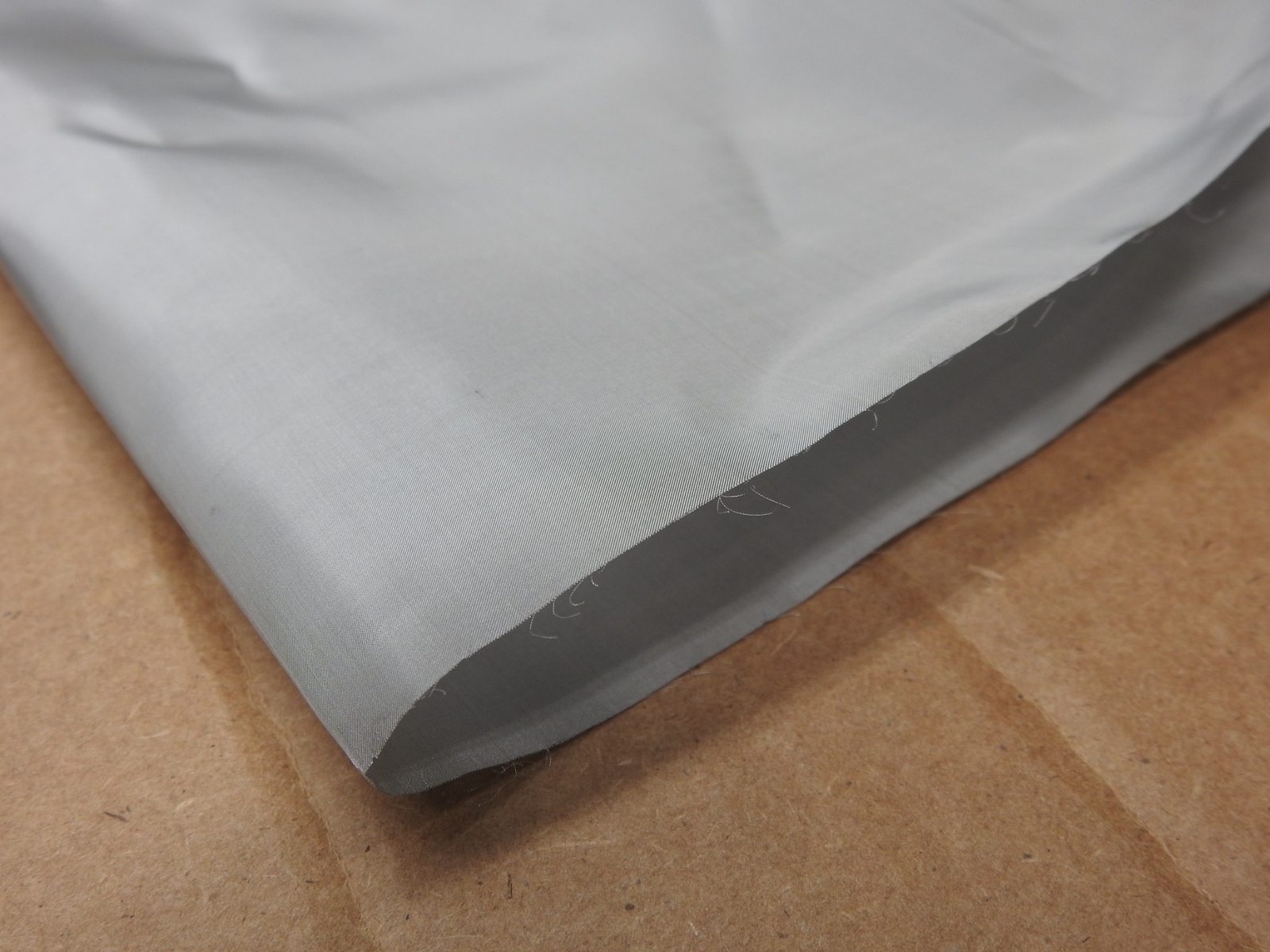 Type 304 Stainless Steel 400×400 Woven Wire Mesh .001″ (12″ x 12″)