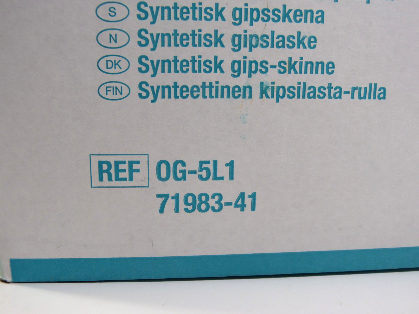 1 roll BSN Medical OG-5L1 Ortho Glass Padded Splinting System 5″ x 15ft 71983-66