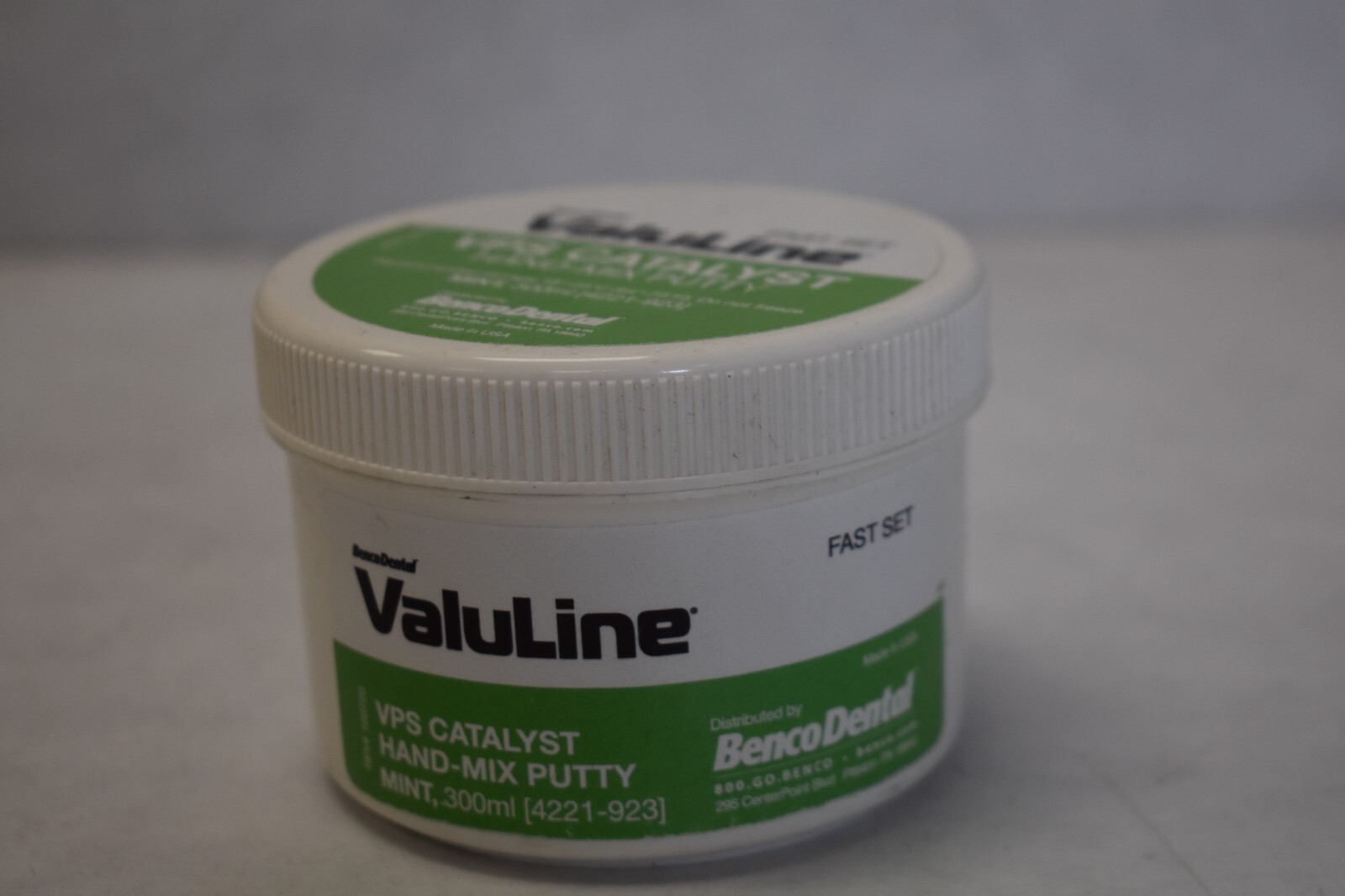 ValuLine VPS Catalyst Handmix Putty Mint 300ml 4221-923 Benco Dental Made in USA