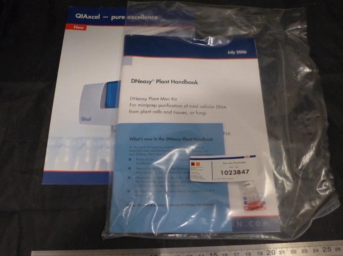 QIAGEN DNeasy Plant Mini Kit, 50 column sets, no buffers #69104