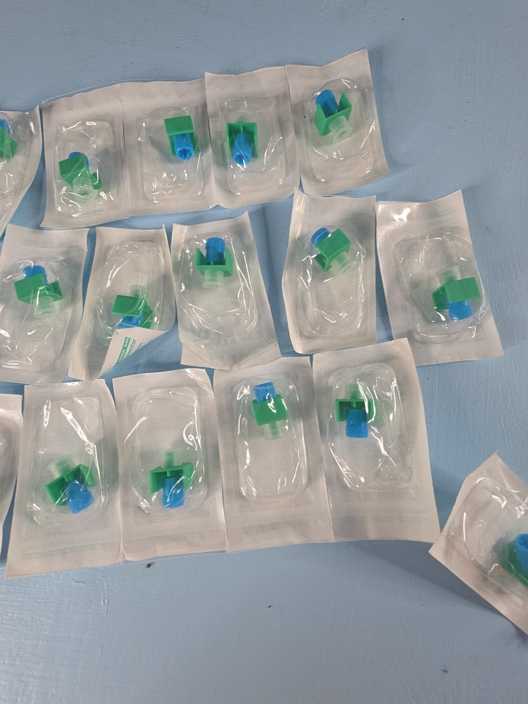 KORU HiFlo 26G Subcutaneous Safety Needle Sets Lot of 16 20″ Tubing Lab