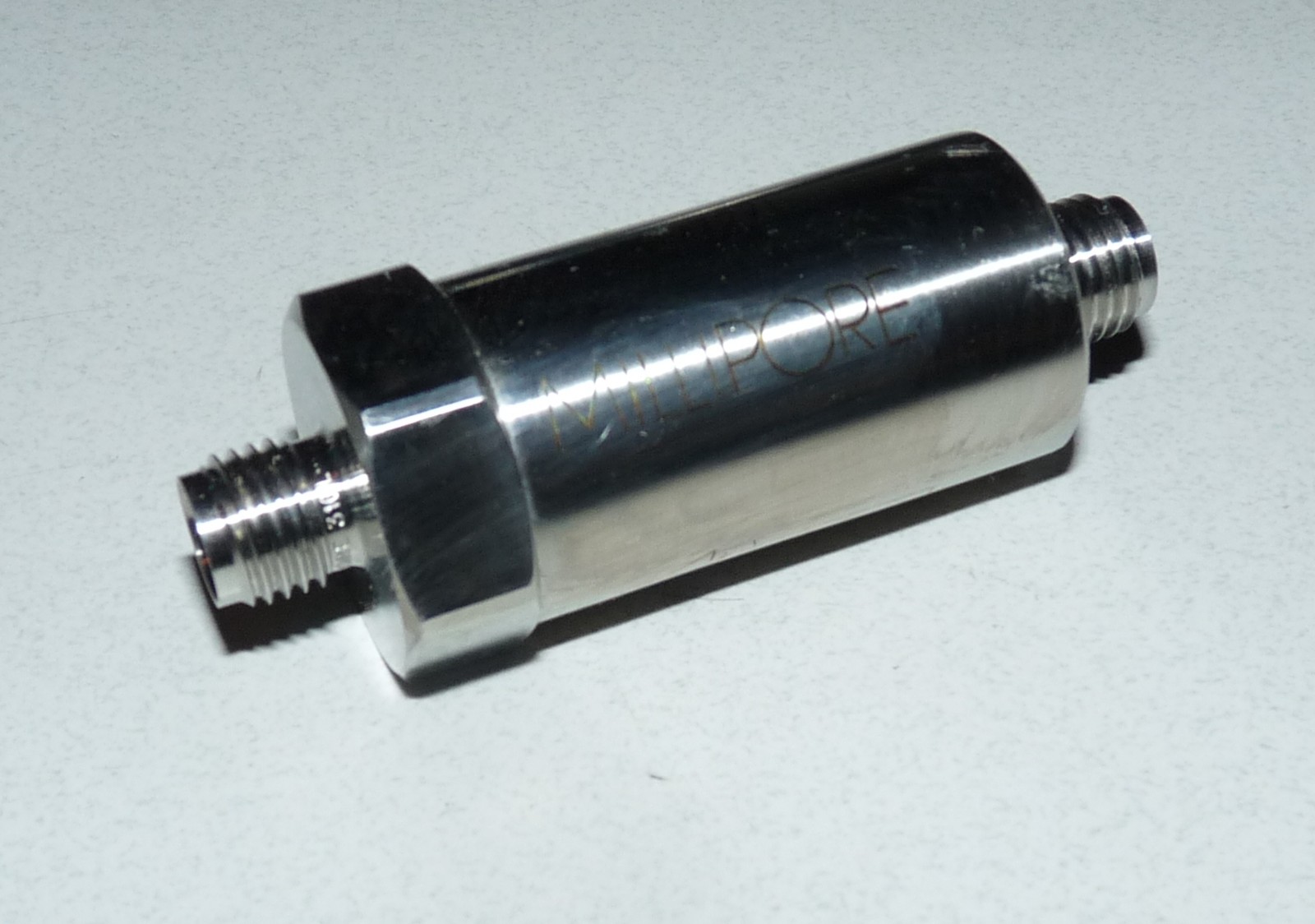 MILLIPORE WG2F01HS1 WAFERGARD 2 GAS FILTER MINIATURE 1/4″ TUBE END SWAGELOK