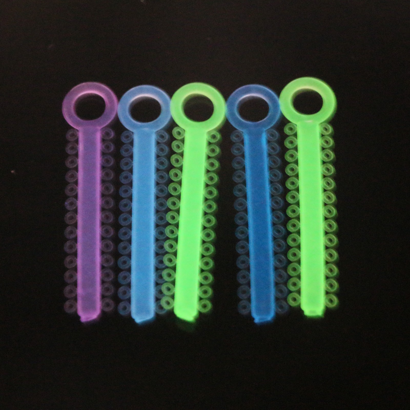 40 Stick Dental Orthodontic Ligature Ties Glow in Dark Braces Elastic Rubber