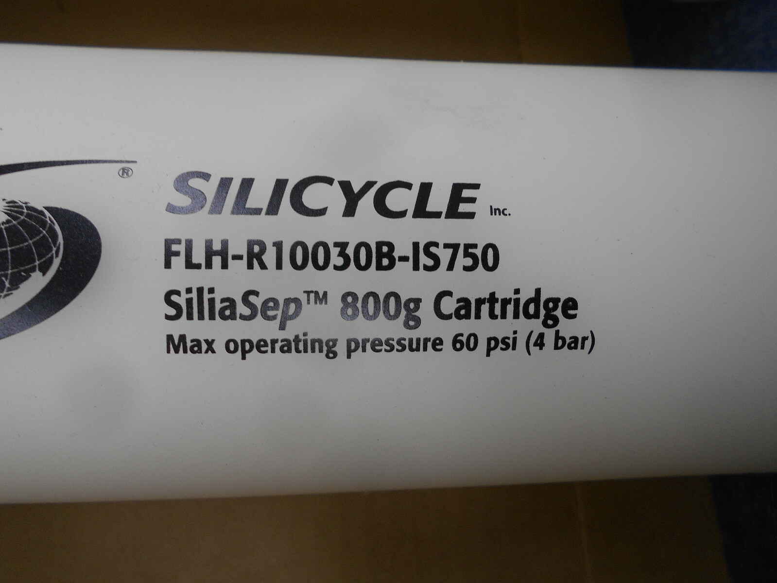 CASE OF 2 SILICYCLE FLH-R10030B-IS750 SILICA GEL 800G CARTRIDGES