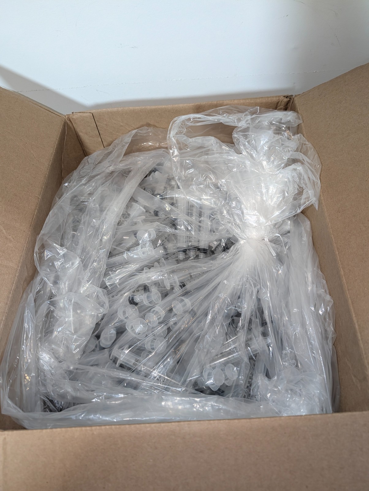 BD 301029 10mL Luer-Lok / QTY 850
