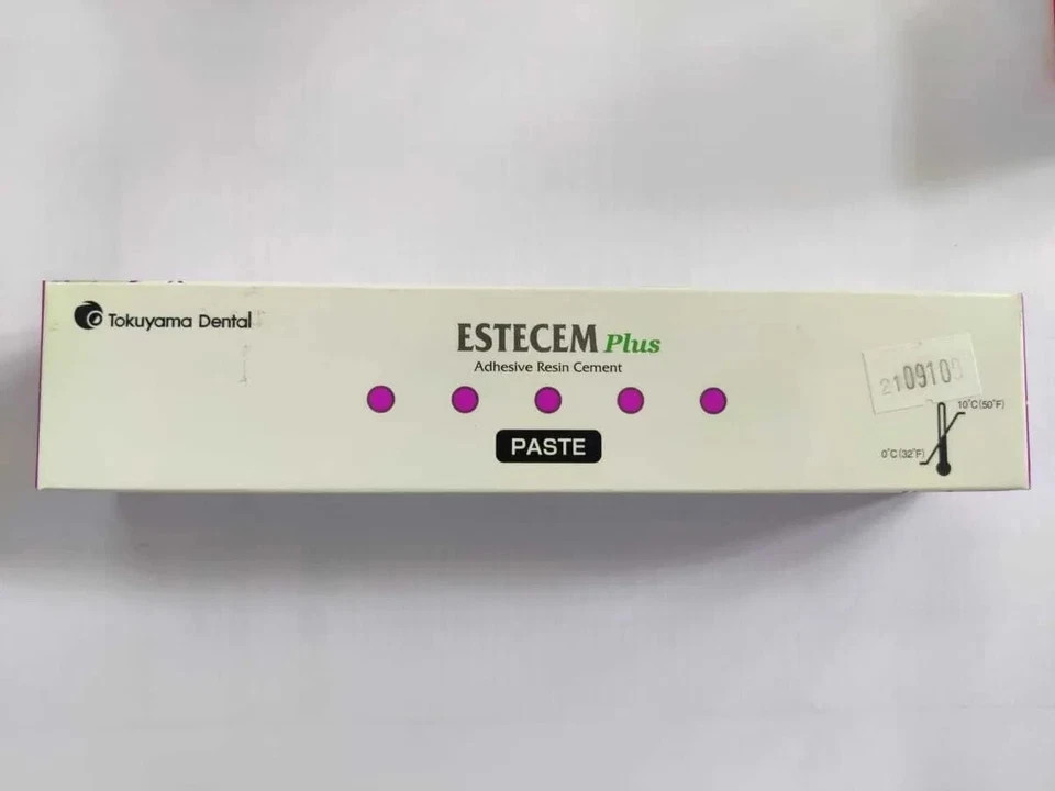 Dental ESTECEM PLUS Superior Adhesive Resin Cement Dual Cure 4.7gm UNIVERSAL