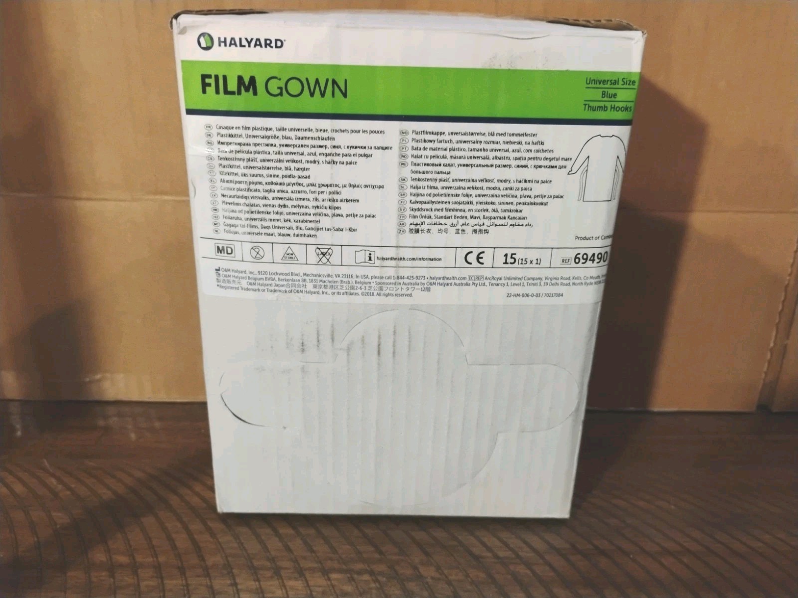 Halyard Disposable Film Protective Procedure Gown One Size Fits Most Lot of 30