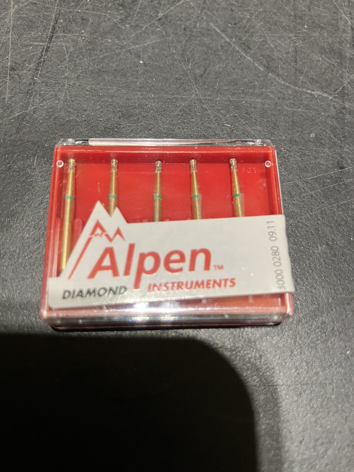 Alpen FG #806.012 coarse grit inverted cone with collar R806C012FG