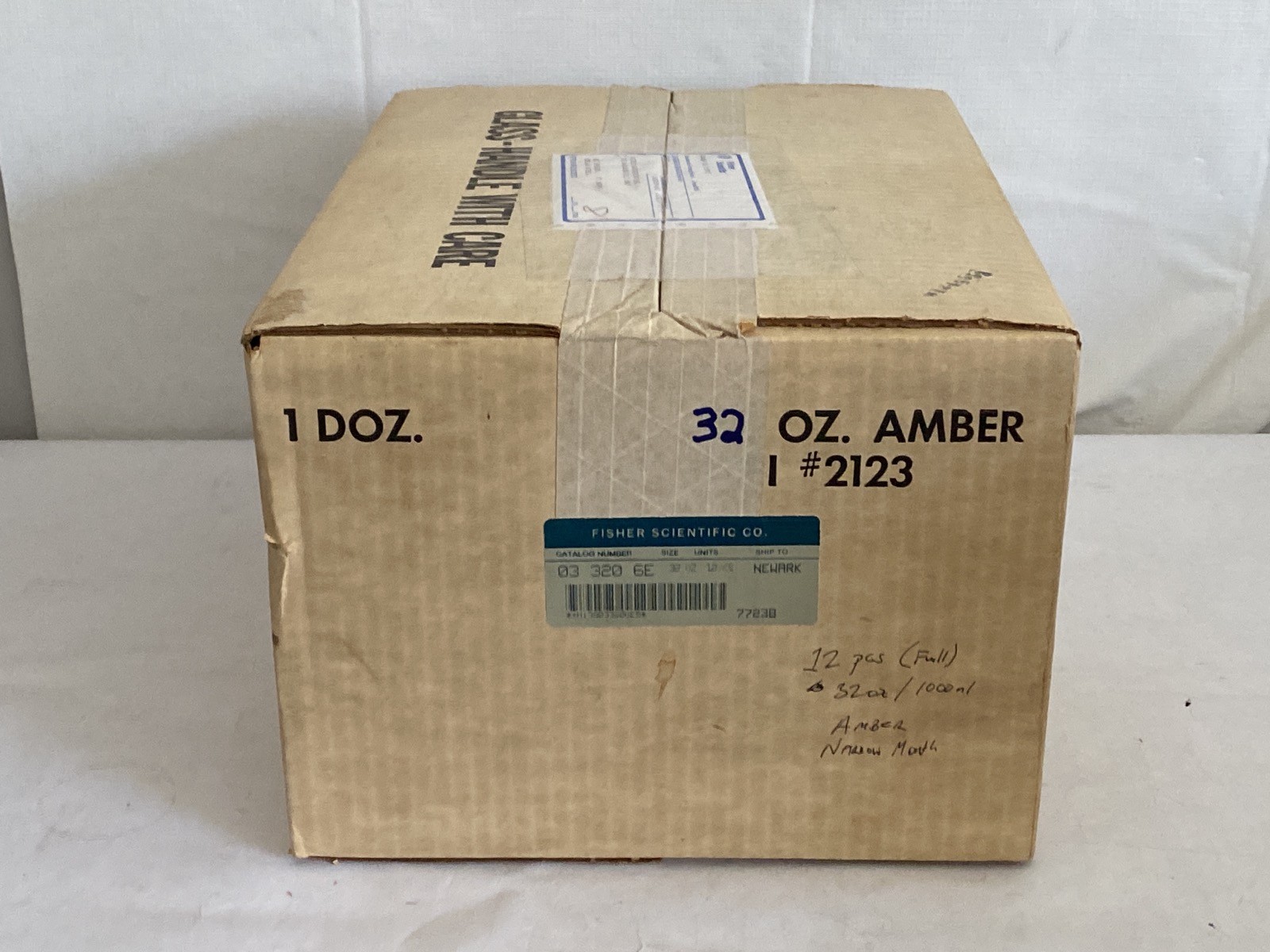 (12) QORPAK Amber Glass 32oz. Narrow Mouth Round Bottles w/ Screw Caps 2123